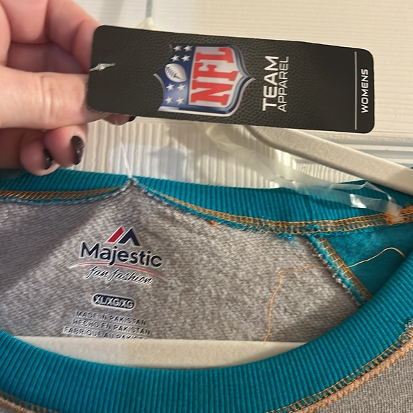 NWT NFL MIAMI DOLPHINS XL SWEATER - Picture 3 of 8